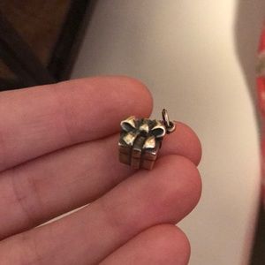 James Avery gift box charm